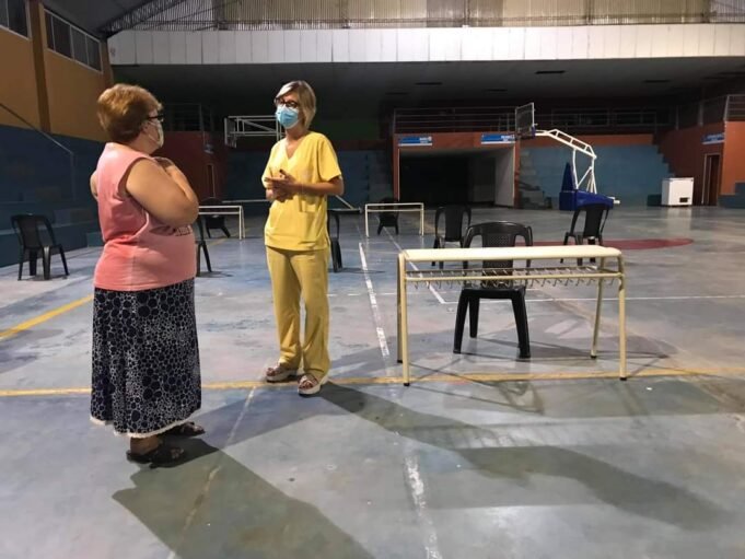 VILLA MARÍA DE RÍO SECO SE VACUNA CONTRA EL COVID