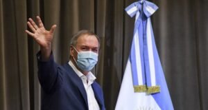 FUE EXITOSA LA OPERACIÓN DEL GOBERNADOR SCHIARETTI PERO DEBERÁ SEGUIR INTERNADO ENTRE 48 Y 72 HORAS