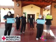QUILINO: EL PERSONAL DE SALUD RECIBIÓ NUEVOS UNIFORMES.