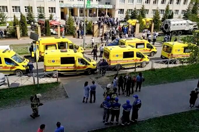 RUSIA: SE REGISTRARON MAS DE 10 MUERTOS TRAS UN TIROTEO EN UNA ESCUELA.