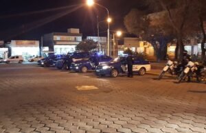 27 ACTAS LABRADAS: 2 POR NO USAR BARBIJO, 8 POR CIRCULAR FUERA DE HORARIO Y 17 POR REUNIONES SOCIALES NO PERMITIDAS.