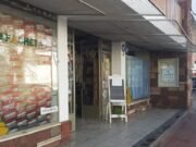 ROBARON UN CELULAR EN APACHETA Y EL DELITO FUE CAPTADO POR LAS CÁMARAS DE SEGURIDAD DEL LOCAL.