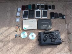 EN CRUZ DEL EJE HUBO UN DETENIDO POR TENENCIA DE IMÀGENES PORNOGRÀFICAS CON CONTENIDO DE MENORES.