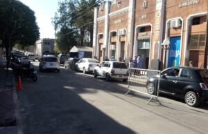 DEÁN FUNES: VACUNACIÓN COVID-19 PARA PERSONAS QUE HAYAN RECIBIDO LA NOTIFICACIÓN.