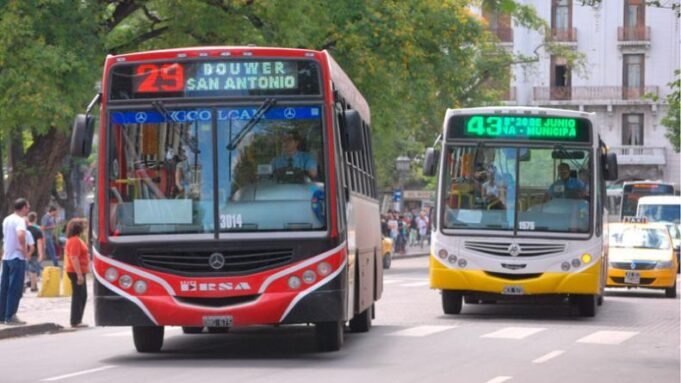 La mesa nacional de transporte anunció un paro total para el 30 de octubre.