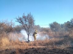DEÁN FUNES: INCENDIO DE UN SITIO BALDÍO.