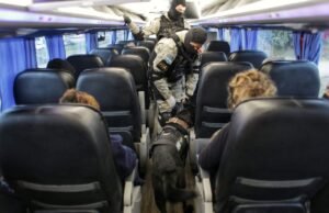 SINSACATE: SECUESTRAN DROGA EN UNA MOCHILA QUE VENÍA EN LA BODEGA DE UN COLECTIVO DESDE JUJUY