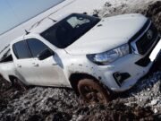 TURISMO SALINERO: RECOMIENDAN NO CIRCULAR POR CAMINOS DESCONOCIDOS PARA EVITAR EMPANTANARSE.