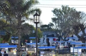 TULUMBA: EXITOSA FERIA DE ARTESANOS Y EMPRENDEDORES.