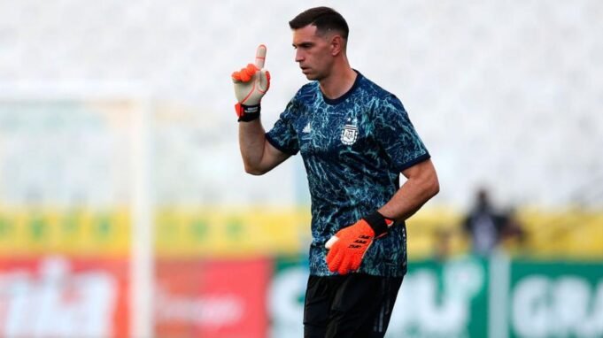 Vuelve el Dibu Martínez: Scaloni presentó la lista de convocados de la Selección argentina.