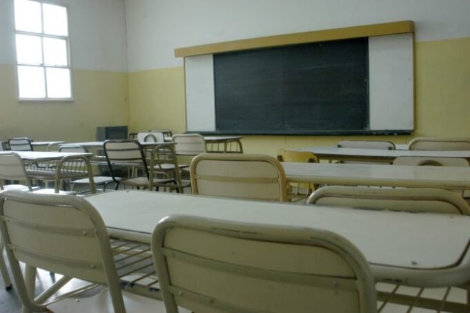 La secretaria de educación te ayuda con las preinscripciones al ciclo lectivo 2025.