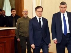 PRIMER REUNIÓN: UCRANIA PIDIÓ PARAR ATAQUES DE FUEGO.