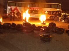 CÓRDOBA CAPITAL: SINDICALISTAS BLOQUEAN LA SALIDA DE LOS URBANOS ERSA.