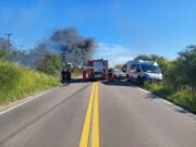 ACCIDENTE FATAL EN RUTA 9N: CHOCARON UN AUTO Y UN SCANIA. EL CAMIÓN SE PRENDIÓ FUEGO. MURIÓ UN HOMBRE DE 47 AÑOS.