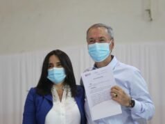 QUILINO: EL GOBER ENTREGÓ 220 MILLONES DE PESOS PARA URBANIZACIÓN DE BARRIOS.