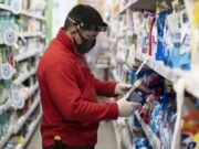 CERRARON UN AUMENTO DEL 59,5% PARA EMPLEADOS DE COMERCIO.