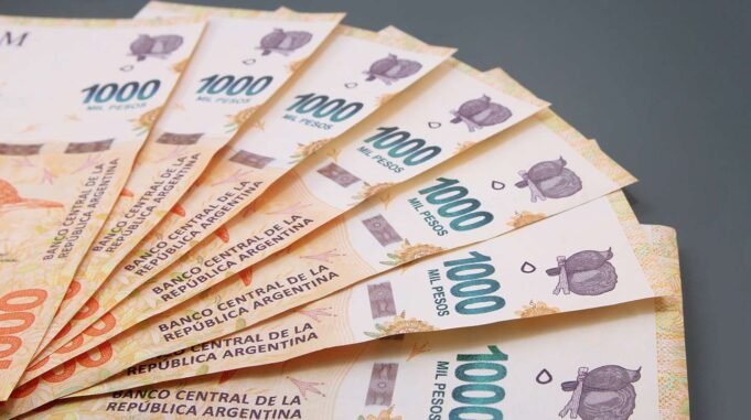 SE FIJÓ EL NUEVO SALARIO MÍNIMO, VITAL Y MÓVIL.