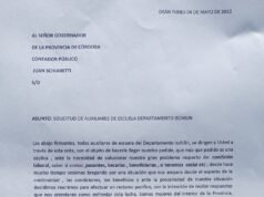 SIGUE LA AGONÍA: AUXILIARES ESCOLERES NO PUDIERON ACERCARSE AL GOBERNADOR PARA RECLAMAR SUS SITUACIONES LABORALES.