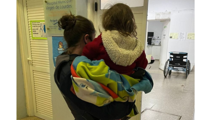 VECINOS RESCATARON A UNA NIÑA DE 2 AÑITOS EN RIO SEGUNDO.