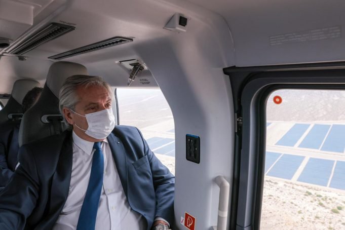 EL PRESIDENTE VIAJÓ EN AVIÓN A VISITAR A MILAGRO SALA.