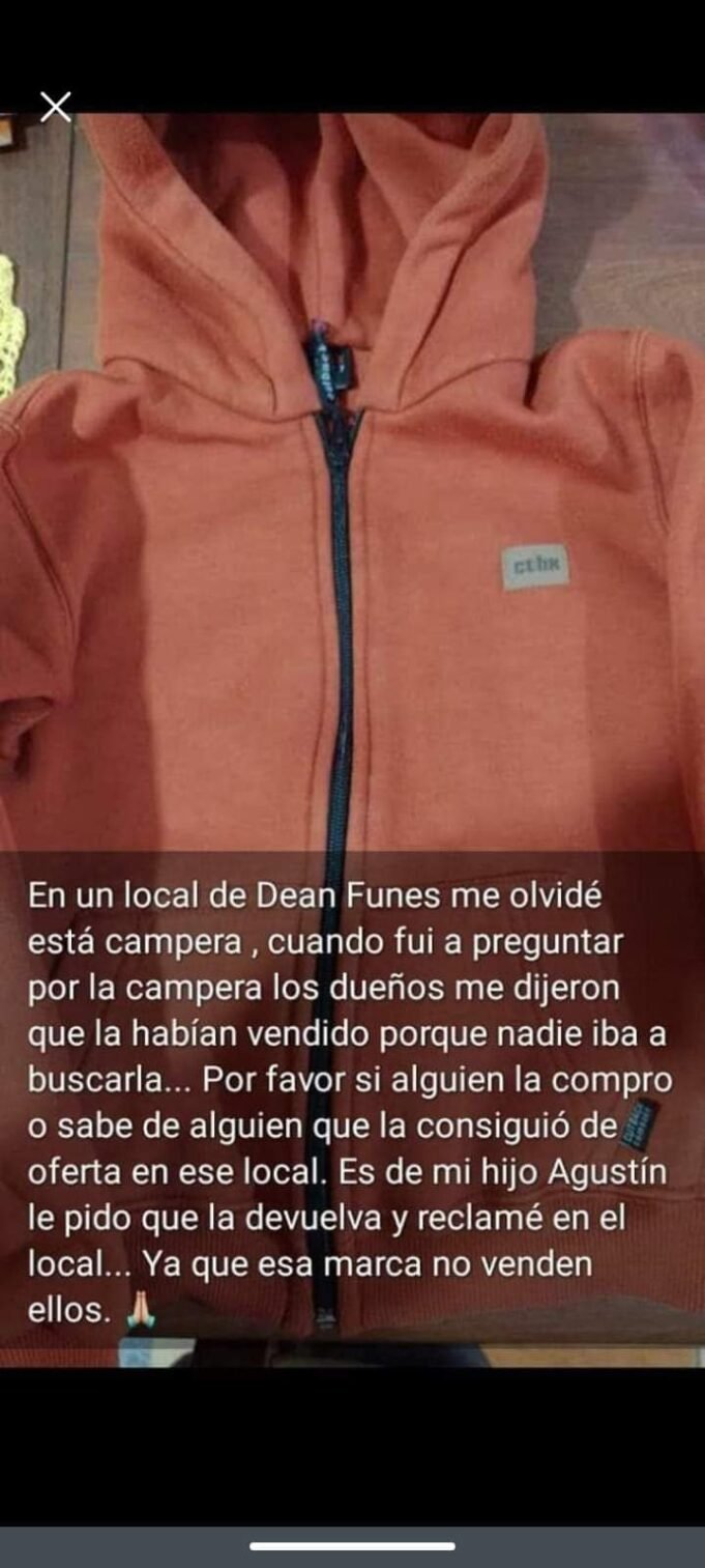 INSÓLITO EN DEÁN FUNES: SE OLVIDÓ UNA CAMPERA NUEVITA EN UN LOCAL Y SE LA VENDIERON SIN QUERER.