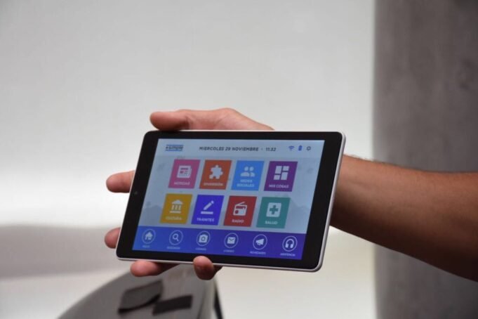 TABLETS DEL GOBIERNO: ¿QUIENES PUEDEN RECIBIRLAS Y DÓNDE DEBEN INSCRIBIRSE?