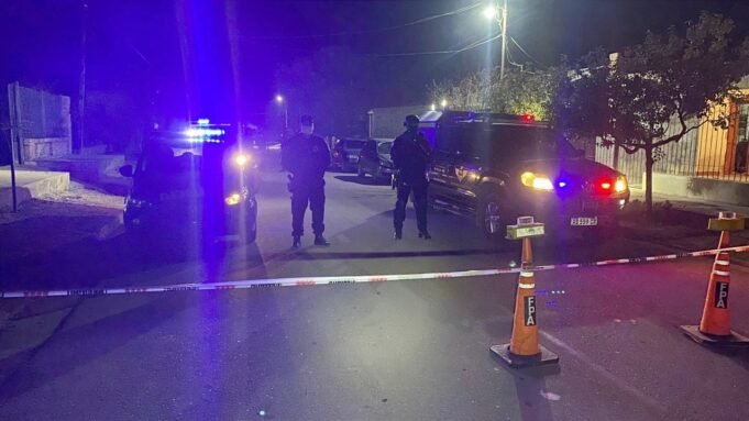 QUILINO: UTILIZABA UNA ROTISERIA COMO PANTALLA PARA COMERCIALIZAR DROGAS. UN DETENIDO.
