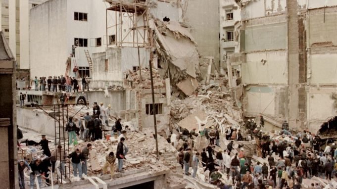 HOY SE CUMPLEN 28 AÑOS DEL ATENTADO A LA AMIA.