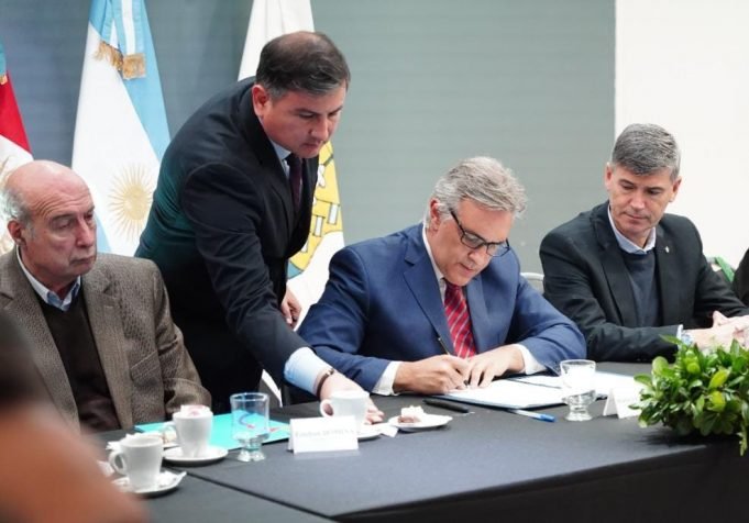 CÓRDOBA CAPITAL TENDRÁ SU PROPIA BANDERA.