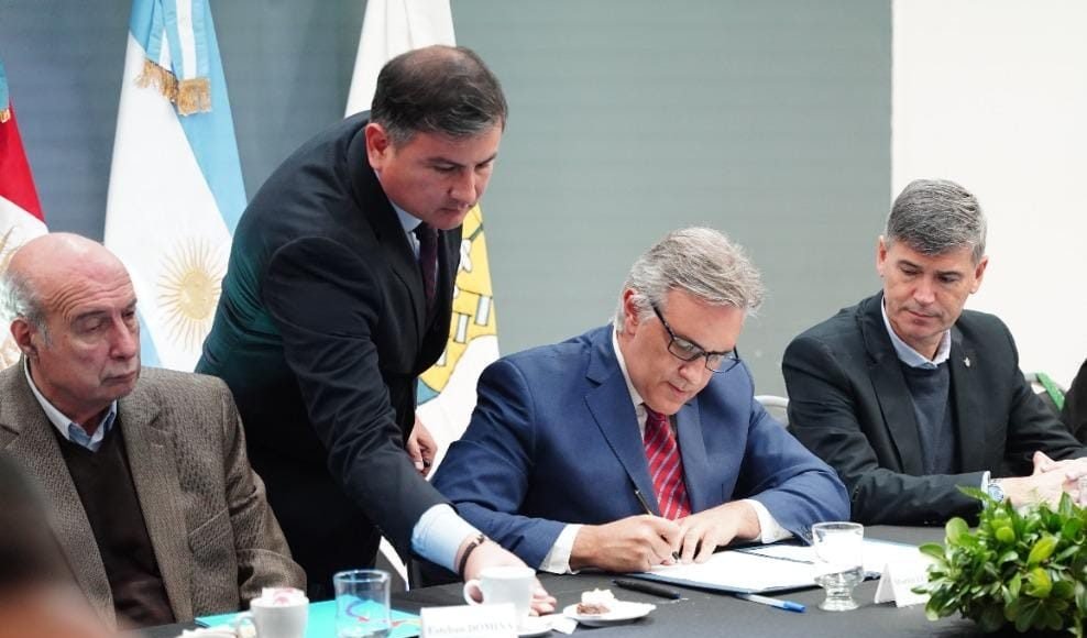 CÓRDOBA CAPITAL TENDRÁ SU PROPIA BANDERA.