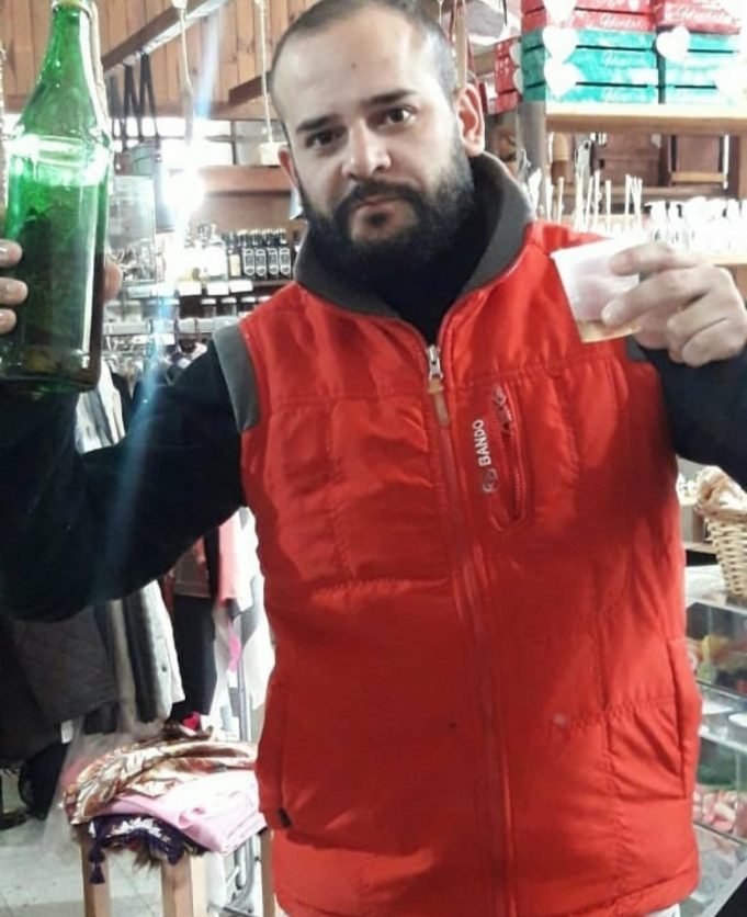 ¡CAÑA CON RUDA! UN CLÁSICO DE APACHETA. JOSÉ MARCHESSI TE INVITA A CUMPLIR CON ESTE RITUAL DE AGOSTO.