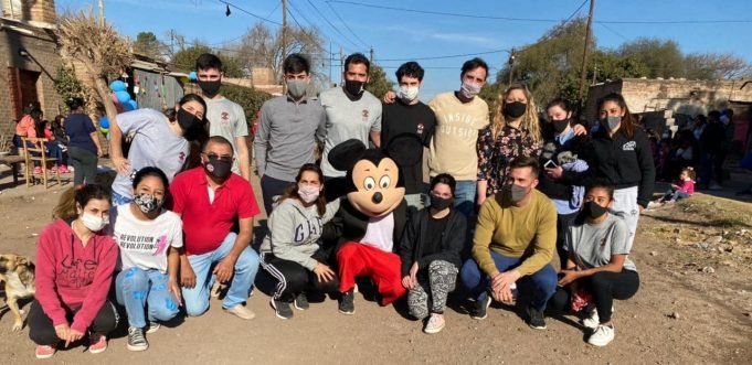 🔊AUDIO GONZALO MUIÑOS: LA JUVENTUD RADICAL CELEBRA ESTE SÁBADO 27 DE AGOSTO EL DÍA DEL NIÑO EN SU SALÓN PARTIDARIO. ¡LA INVITACIÓN ESTÁ ABIERTA PARA TODOS!