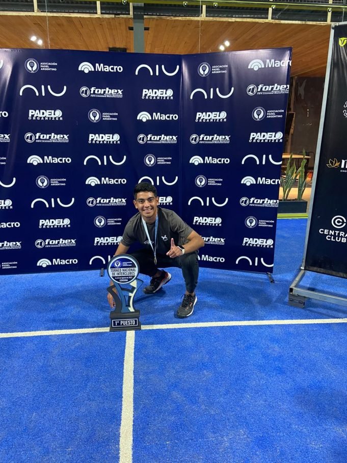 ¡GRAN ORGULLO! UN PADELISTA TULUMBANO REPRESENTARÁ A ARGENTINA EN EL PANAMERICANO DE CHILE