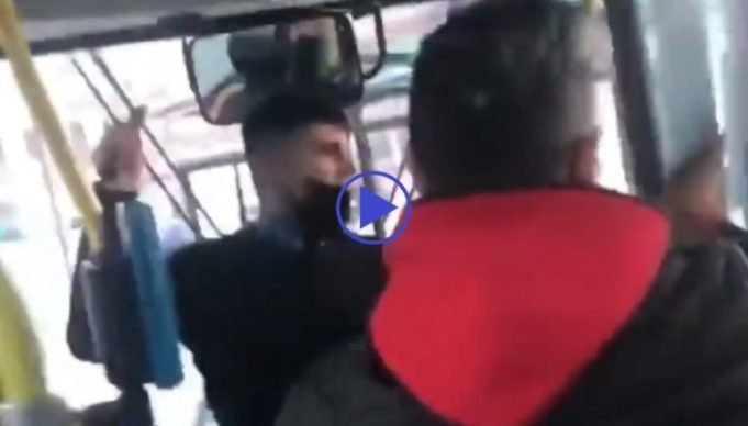 PASA EN REDES: UN CHOFER GOLPEÓ Y PATEÓ A UN PASAJERO.