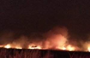 ALTA GRACIA: MÁS DE 10 DOTACIONES DE BOMBEROS Y ETAC COMBATEN UN GRAN INCENDIO.