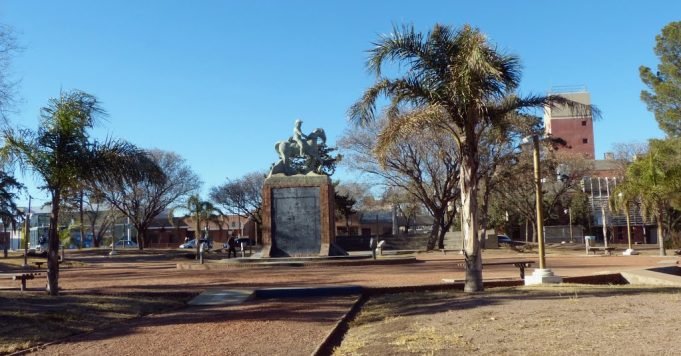 Tiempo para Deán Funes: Semana cálida con solcito y algo de viento para mitad de semana.
