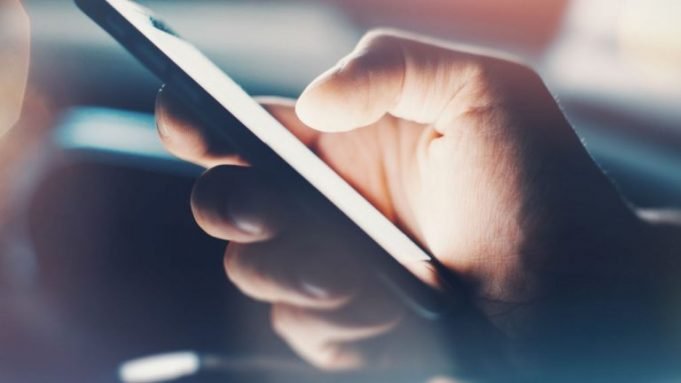 UN CURIOSO DETALLE PODRÍA SER UNA SEÑAL DE QUÉ TE HAN HACKEADO EL CELULAR.