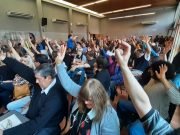 UEPC: LA ASAMBLEA PROVINCIAL RECHAZÓ LA PROPUESTA DEL GOBIERNO. EL MIERCOLES 31 DE AGOSTO HABRÁ PARO DOCENTE.