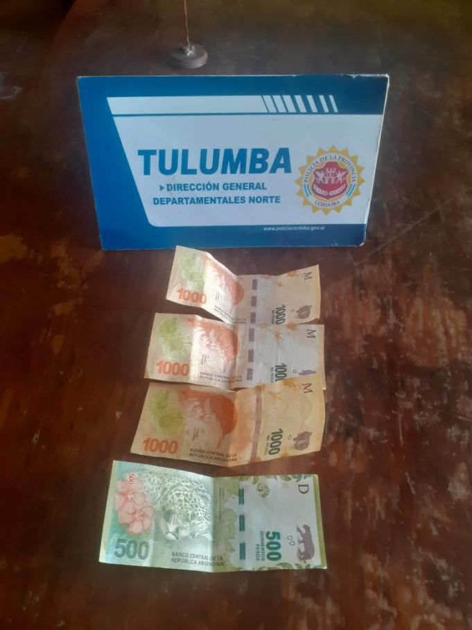 LAS SALINAS: UN HOMBRE INTENTÓ “COIMEAR” A LA CAMINERA CON $3.500 PESOS POR UNA INFRACCIÓN.