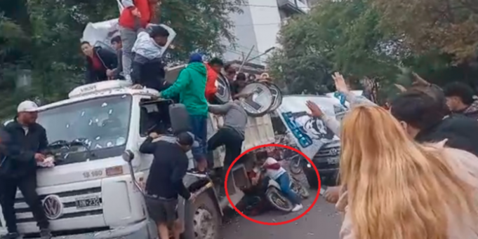 LAMENTABLE: UNA NENA DE 11 AÑOS MURIÓ APLASTADA EN MEDIO DE UNA CARAVANA POLÍTICA.
