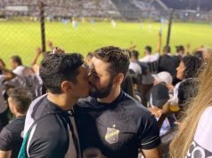 PASÓ EN BRASIL: DOS HINCHAS SE BESARON EN UN PARTIDO DE FÚTBOL Y FUERON BLANCO DE ATAQUES HOMOFÓBICOS.