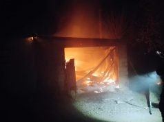 PARAJE CORO CHICO: UNA VIVIENDA SE INCENDIÓ TRAS LA CAÍDA DE UN RAYO.