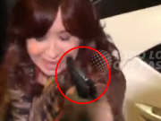 UN HOMBRE INTENTÓ MATAR A CRISTINA FERNÁNDEZ DE KIRCHNER. LE GATILLÓ EN LA CABEZA PERO NO SALIÓ EL DISPARO.