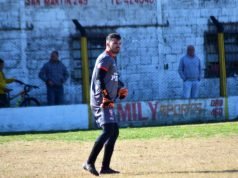 PASA EN REDES: UN ÁRBITRO GAY MANIFESTÓ QUE UN JUGADOR DE FÚTBOL HOMOFÓBICO LO AGREDIÓ POR SU ORIENTACIÓN SEXUAL.