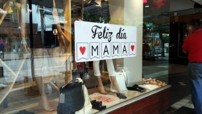 PULGAR ABAJO: LAS VENTAS POR EL DÍA DE LA MADRE CAYERON UN 4,7%.