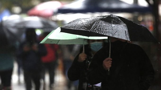 ¡PREPARÁ UNA CAMPERITA Y EL PARAGUAS! TENDREMOS UN MIÉRCOLES FRESCO Y LLUVIOSO.