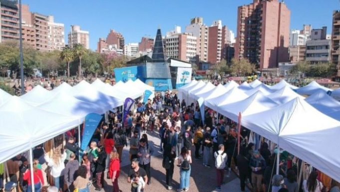 HOY COMIENZA LA 2° EDICIÓN “SIN DESPERDICIO” LA FERIA DE MODA Y ECONOMÍA POPULAR MÁS GRANDE DE CÓRDOBA.