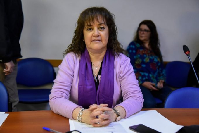 EN LA COMISIÓN DE EDUCACIÓN LA DIPUATADA ADRIANA RUARTE FIRMÓ UN BENEPLÁCITO EN RECONOCIMIENTO AL ANIVERSARIO 50 DEL JARDÍN DE INFANTES BELGRANO Y PERI.