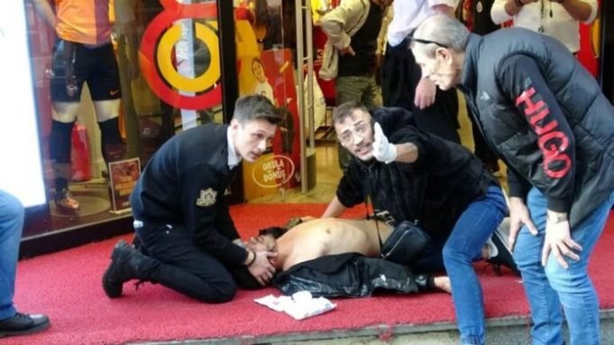ATENTADO EN ESTAMBUL: SEIS MUERTOS Y MÁS DE 80 HERIDOS.