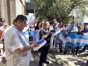 MIÉRCOLES DE PARO: EL PERSONAL DE SALUD CONTINÚA LA LUCHA Y ÉSTE MIÉRCOLES HAY PARO PROVINCIAL. EN DEÁN FUNES MARCHARÁN HASTA PLAZA SARMIENTO A LAS 10:00Hs.